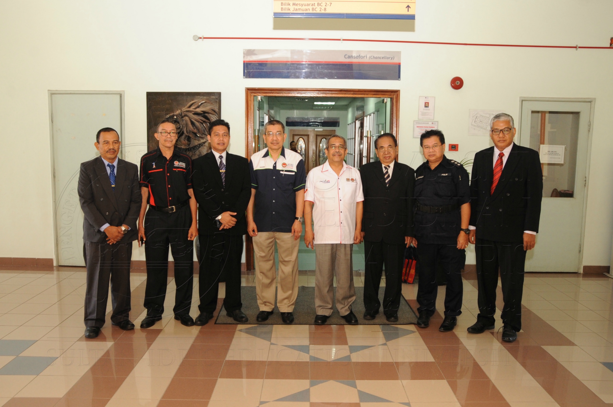 PRO16 6 Mou HAS 7997